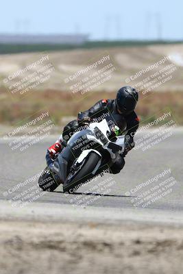 media/May-25-2025-Lets Ride (Sun) [[0ff033e448]]/C Group/1240pm (Riverside)/